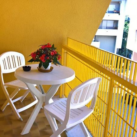 Yellow House Чефалу Екстериор снимка